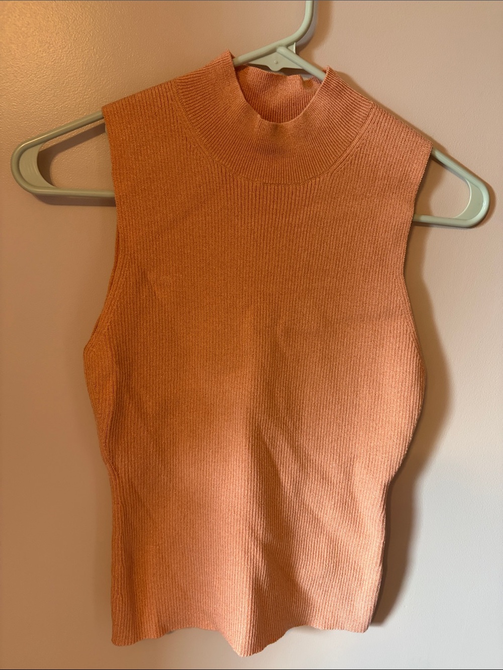 Sleeveless Mock Neck Rib-Knit Top in Rose Gold